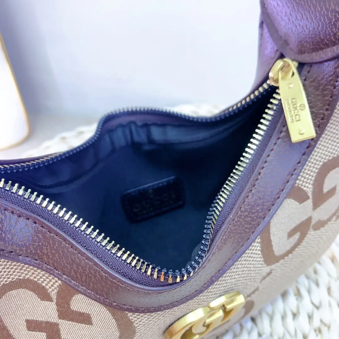 Kng4036 Gucci  89.99$ gallery