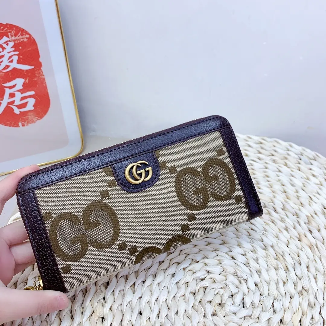 Kng4036 Gucci  89.99$ gallery