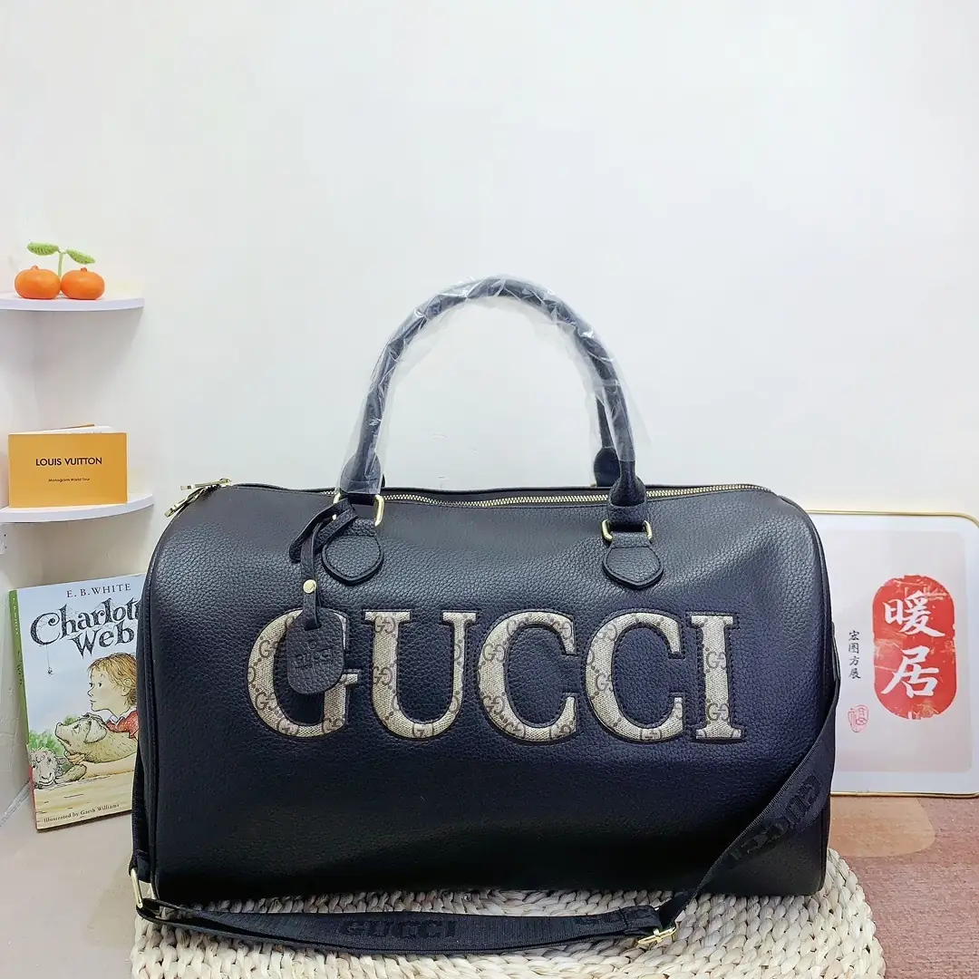 Kng4201  GUCCI  95$ gallery