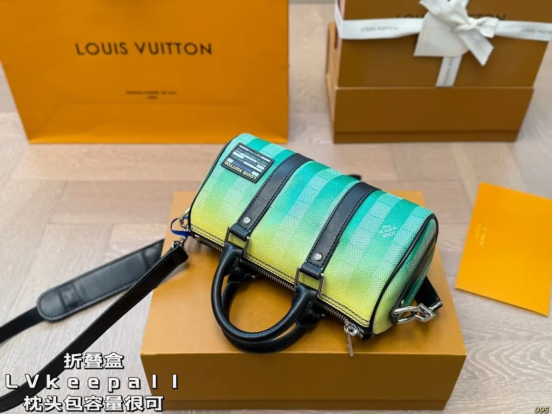 Kng4202  LV 95$ gallery