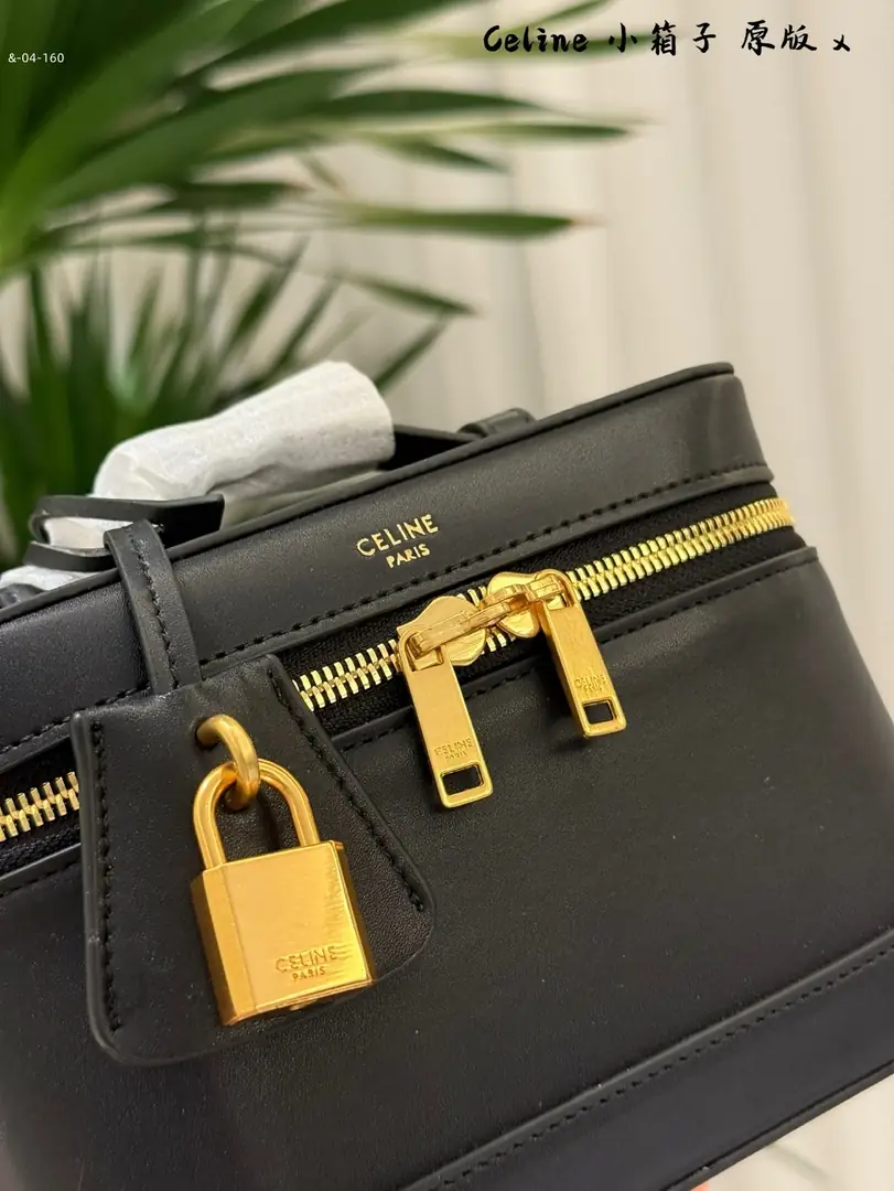Kng4213 CéLINE  68$ gallery