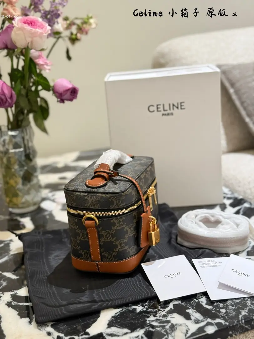Kng4214 CéLINE  68$ gallery