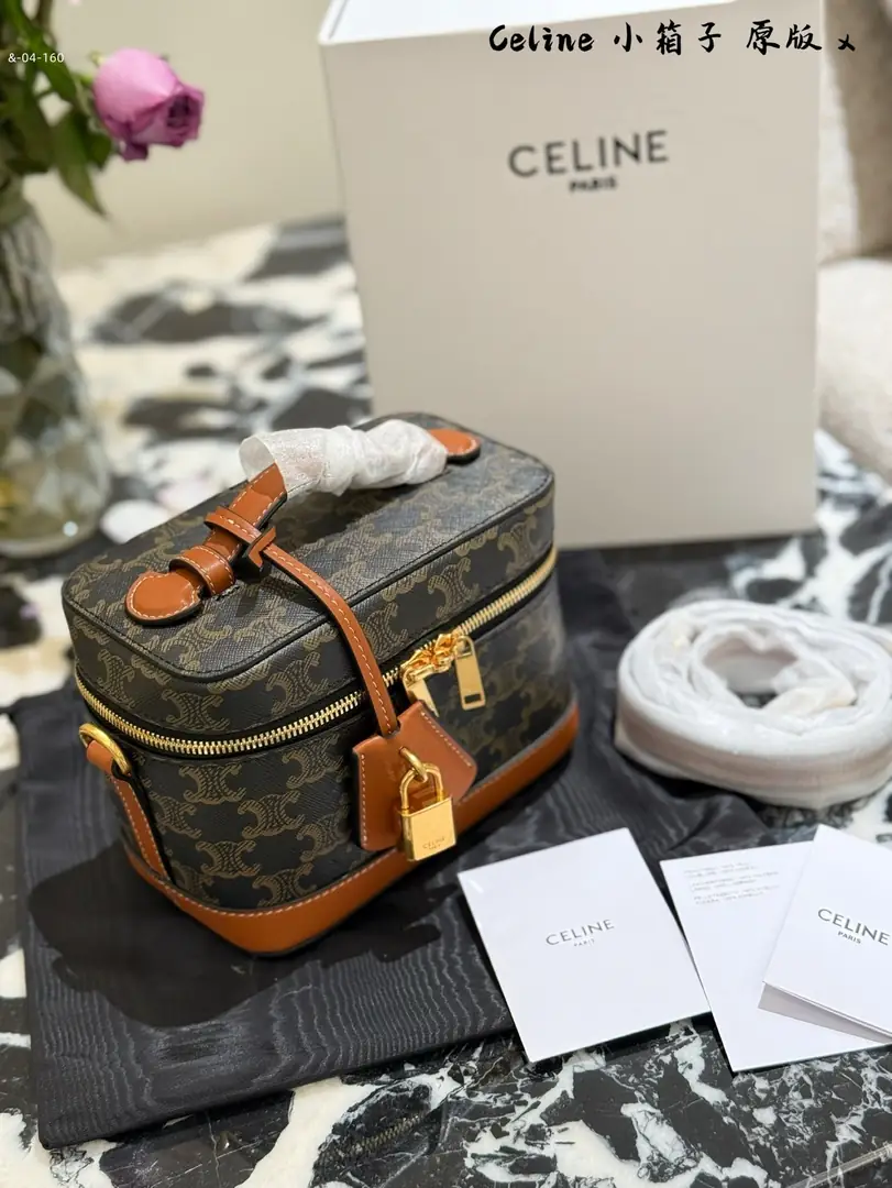 Kng4214 CéLINE  68$ gallery