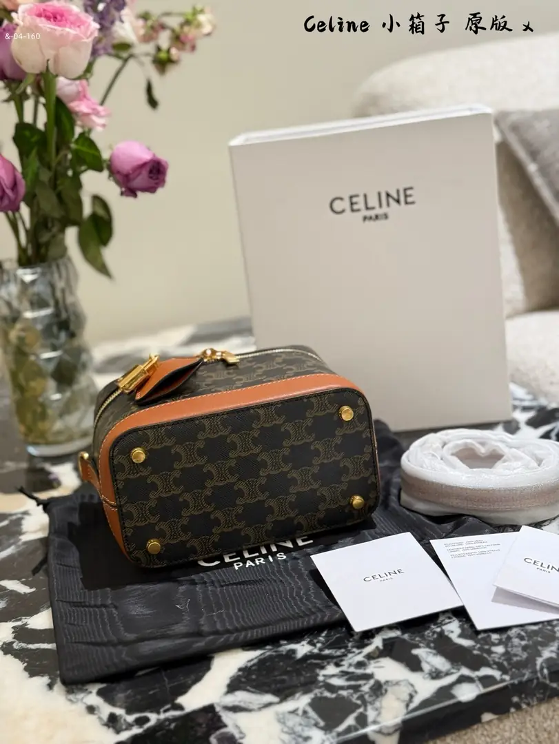 Kng4214 CéLINE  68$ gallery