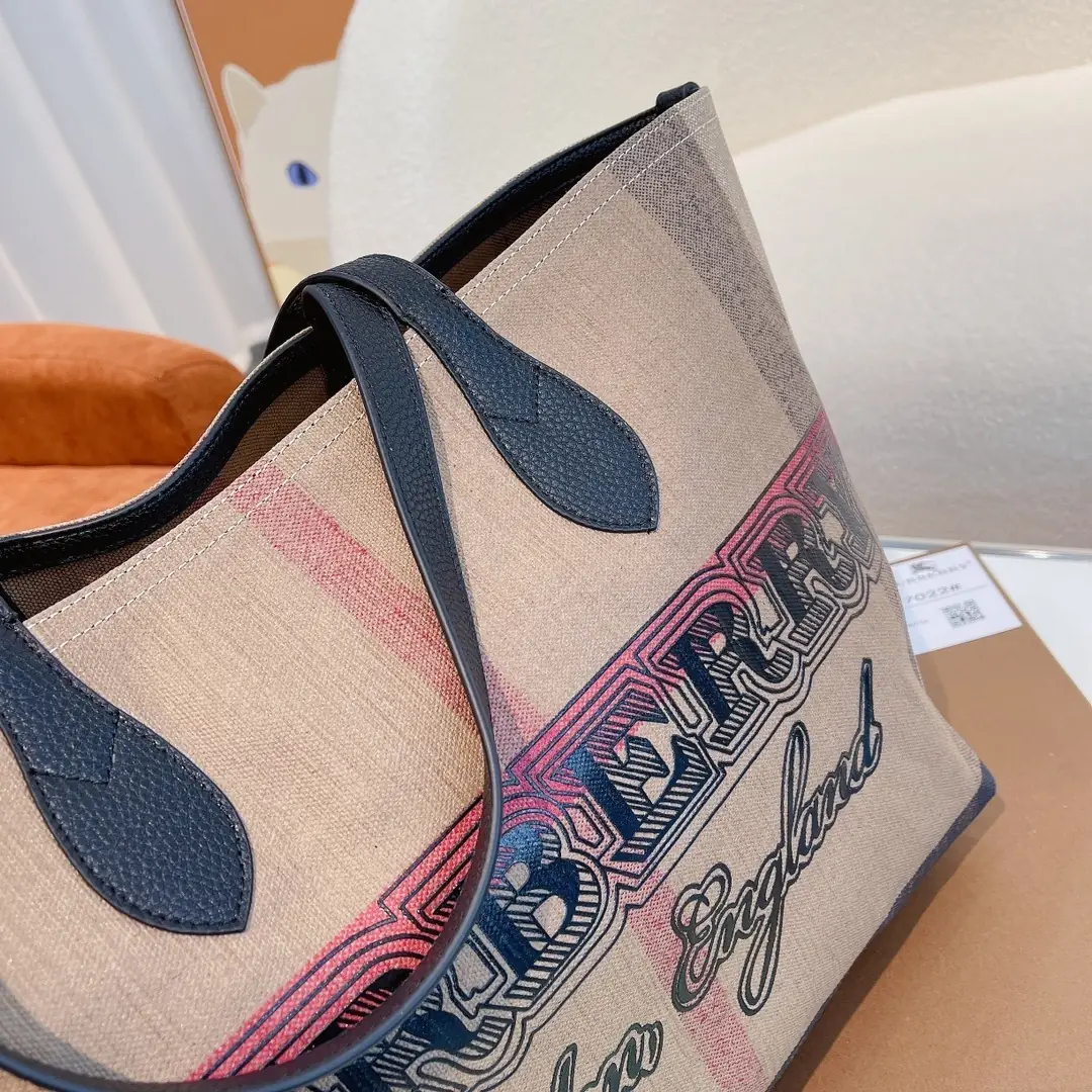 Kng4217  Burberry 88$ gallery