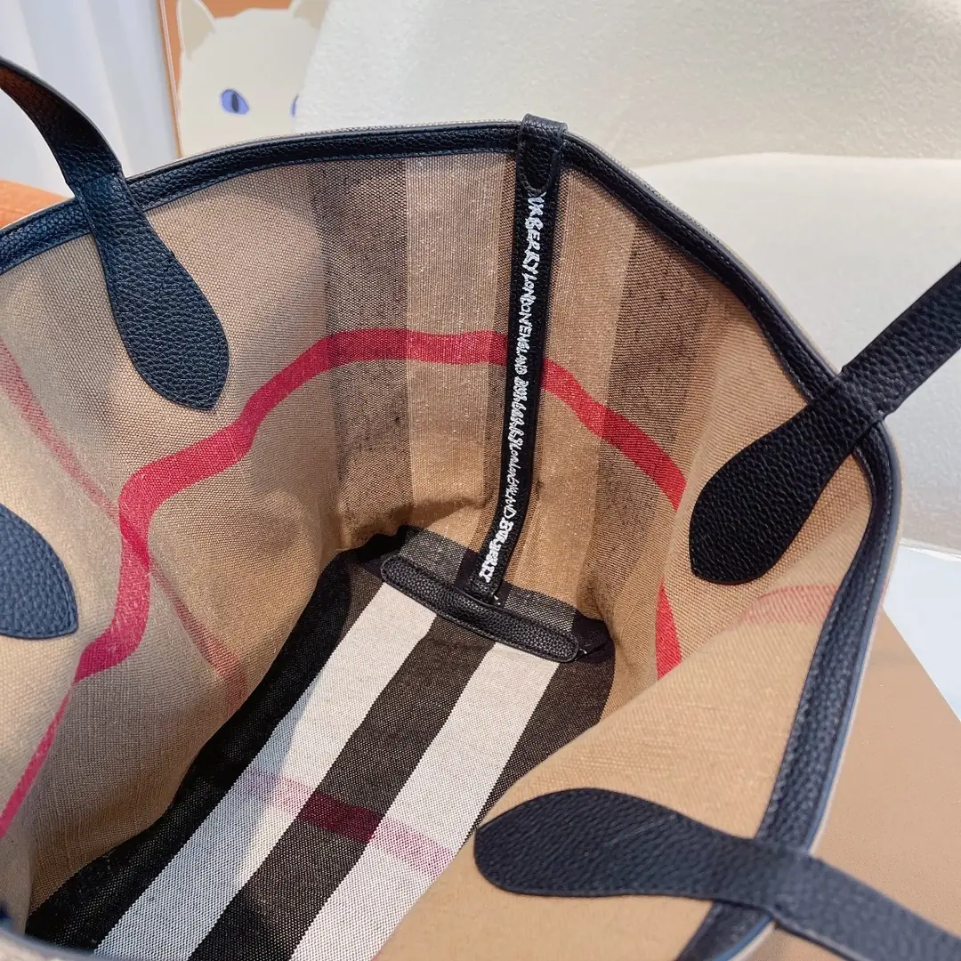 Kng4217  Burberry 88$ gallery