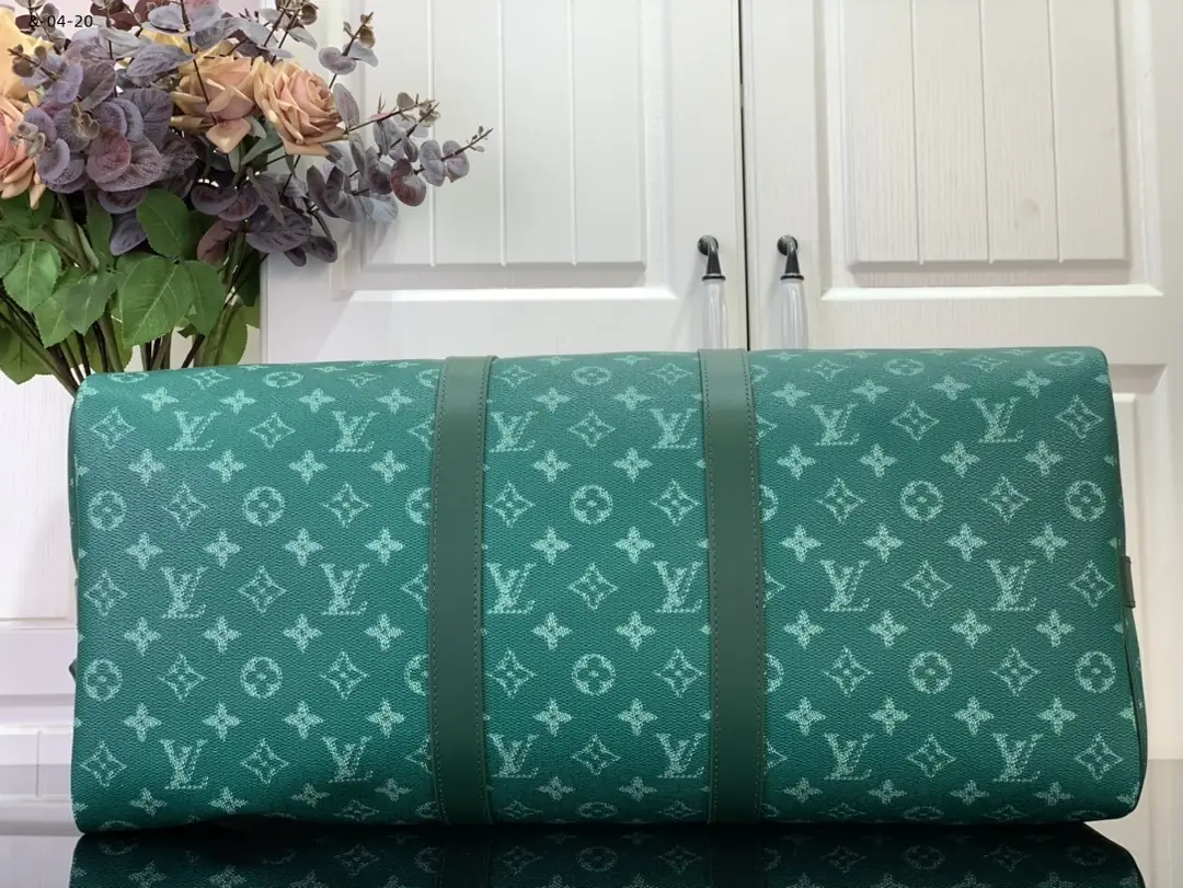 Kng4218 LV 79.9$ gallery