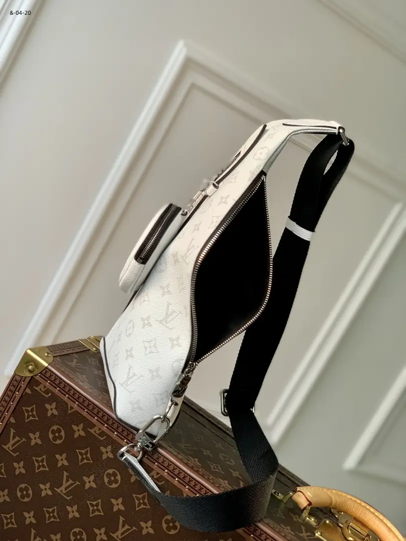 Kng4221 LV 79$ gallery