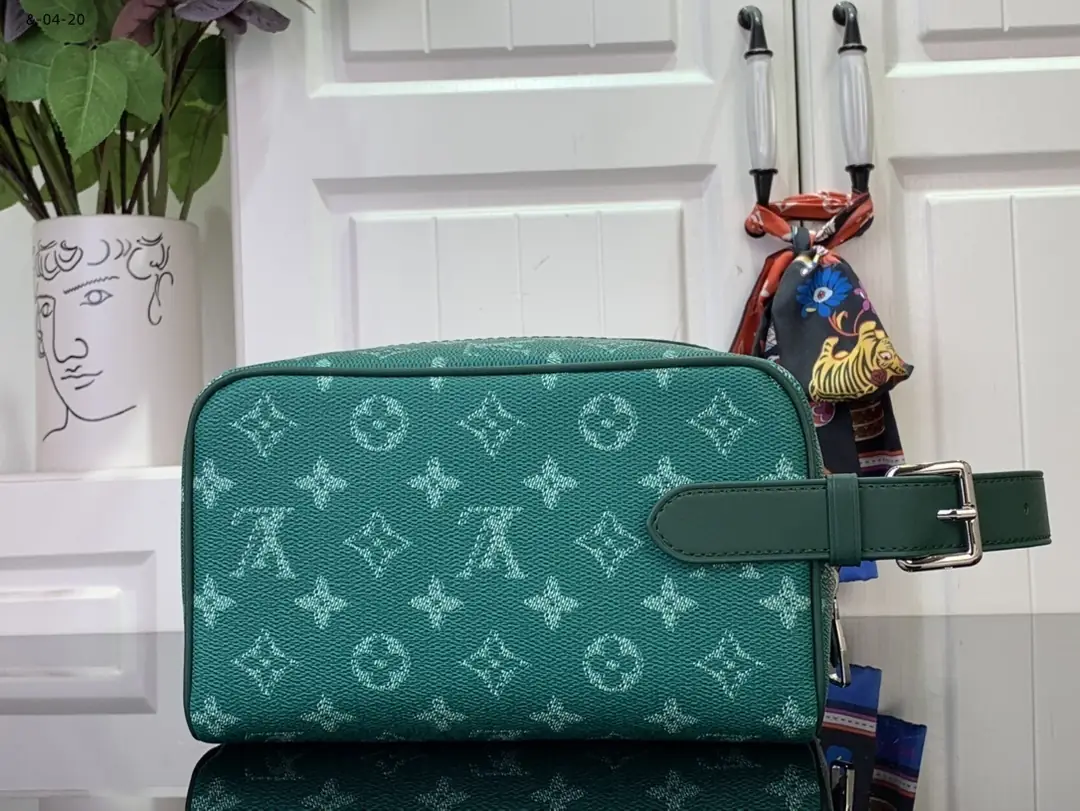 Kng4222 LV 78$ gallery