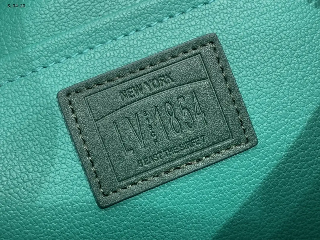 Kng4222 LV 78$ gallery