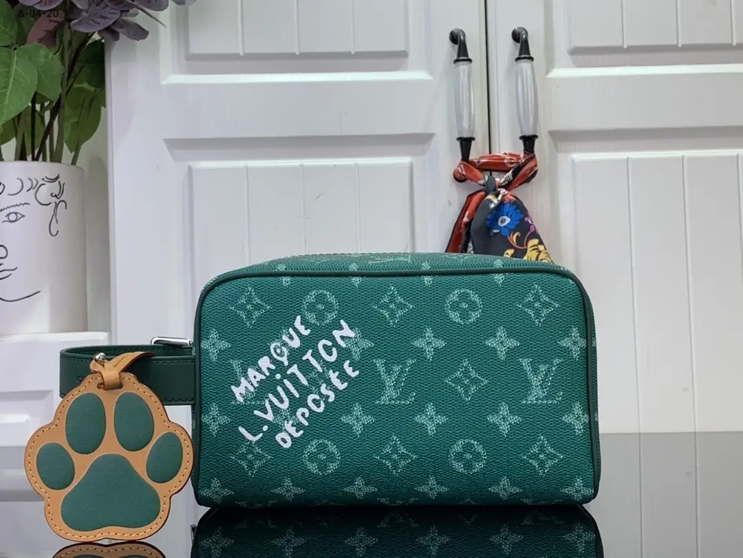 Kng4222 LV 78$ gallery