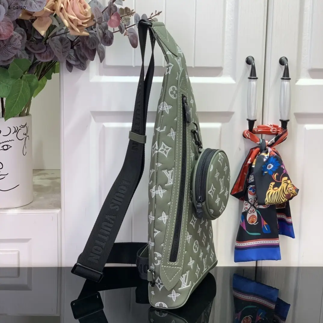 Kng4225 LV  89$ gallery