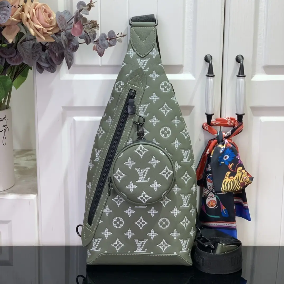 Kng4225 LV  89$ gallery