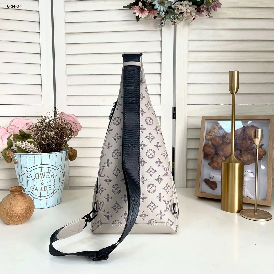 Kng4229 LV，75$， gallery