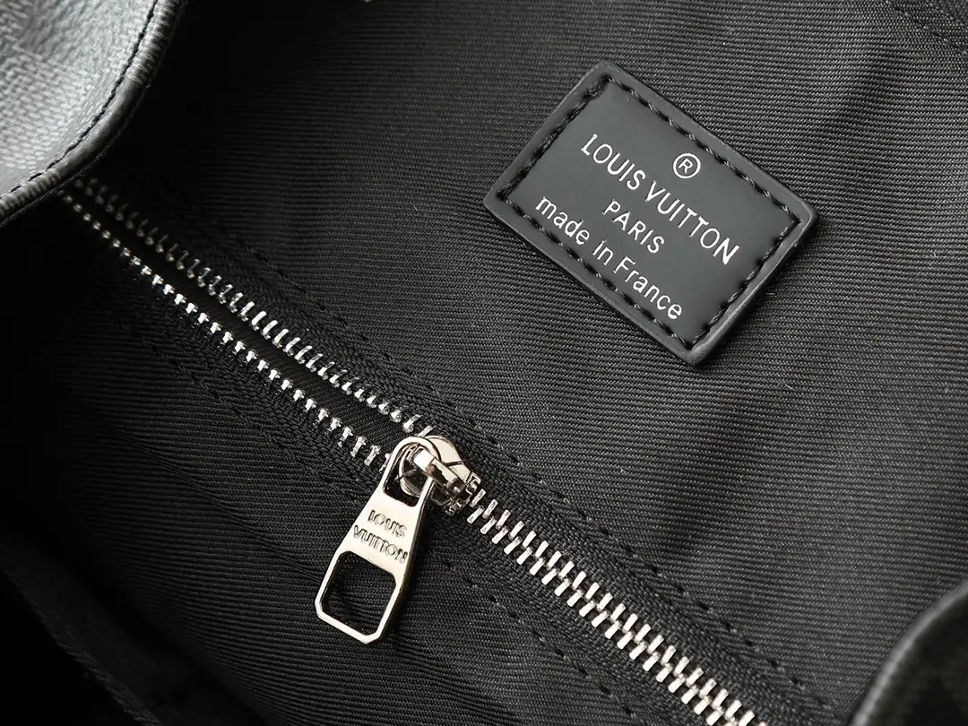 Kng4232  LV， 85$ gallery