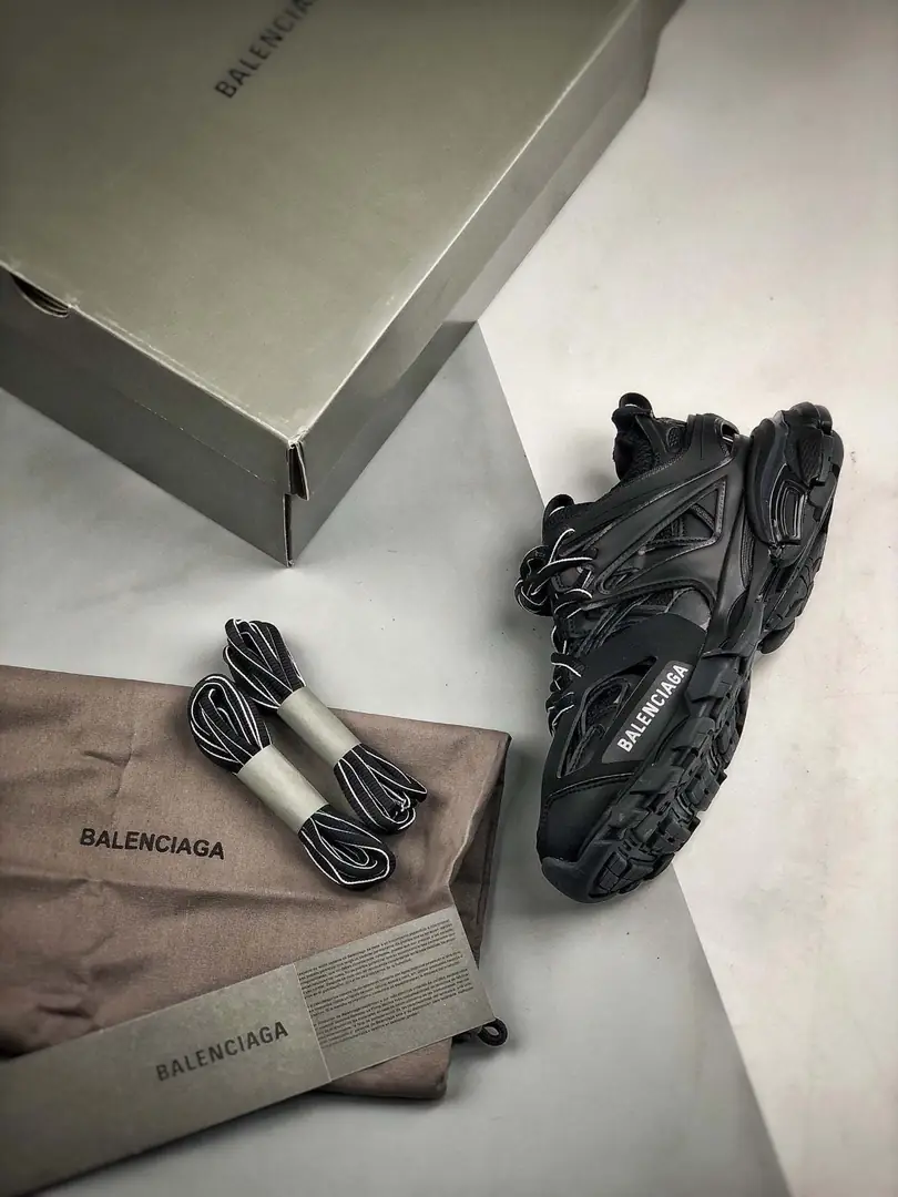 Kng484  Brand Balenciaga  (high quality 1:1 ) 120$ 880 gallery