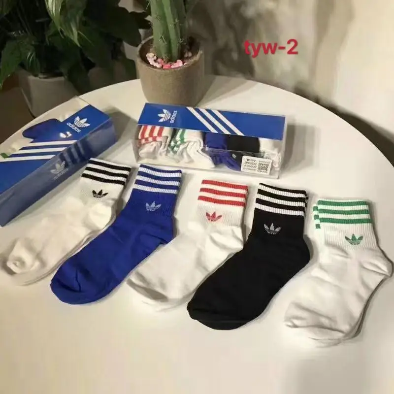 Kng492  NIKE socks 4A+ 26.99$ 220 gallery