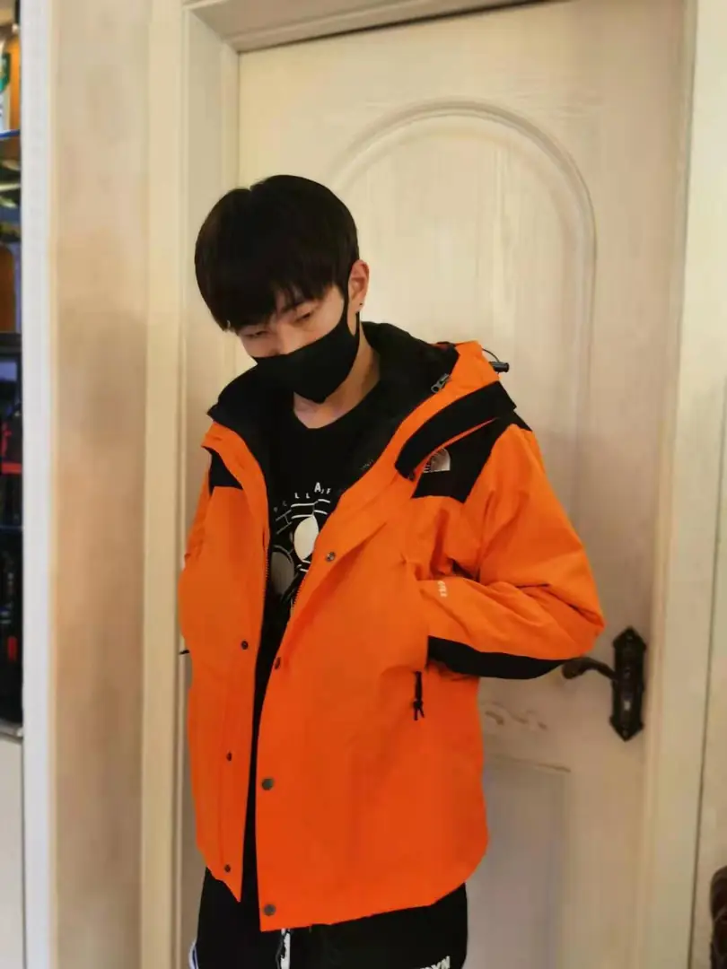 Kng547 TNF 400🤴🏾  55$ gallery