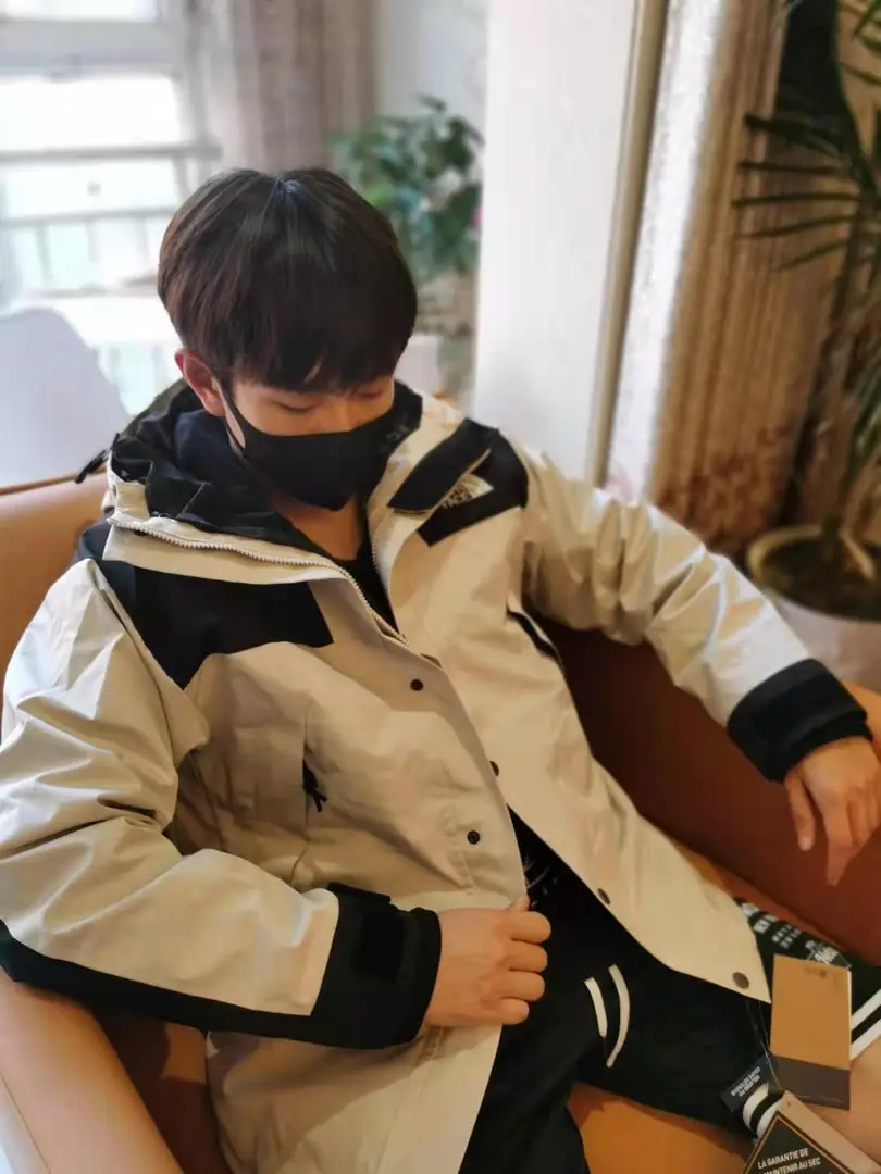 Kng547 TNF 400🤴🏾  55$ gallery