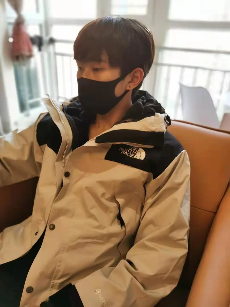 Kng547 TNF 400🤴🏾  55$ gallery