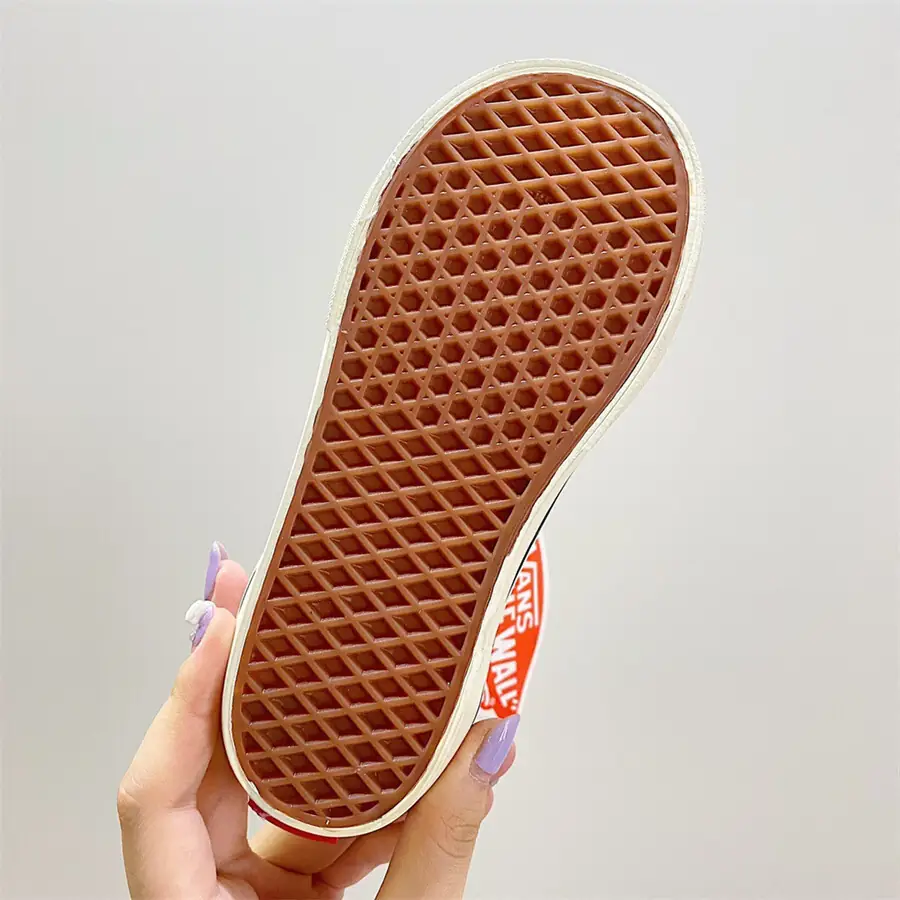 Kng630 Kids VANS  270 37.99$ gallery