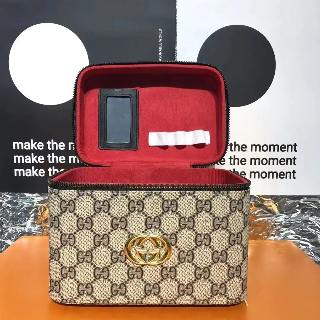 Kng642  GUCCI 5AAAAA 49.99$ 365 gallery