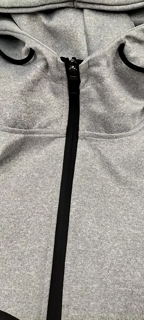 Kng682 NIKE 39.39$   285🤴 gallery