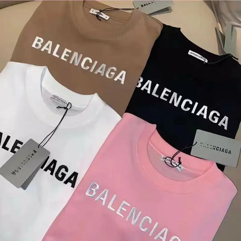 Kng743 BALENCIAGA 195 26.8$ gallery