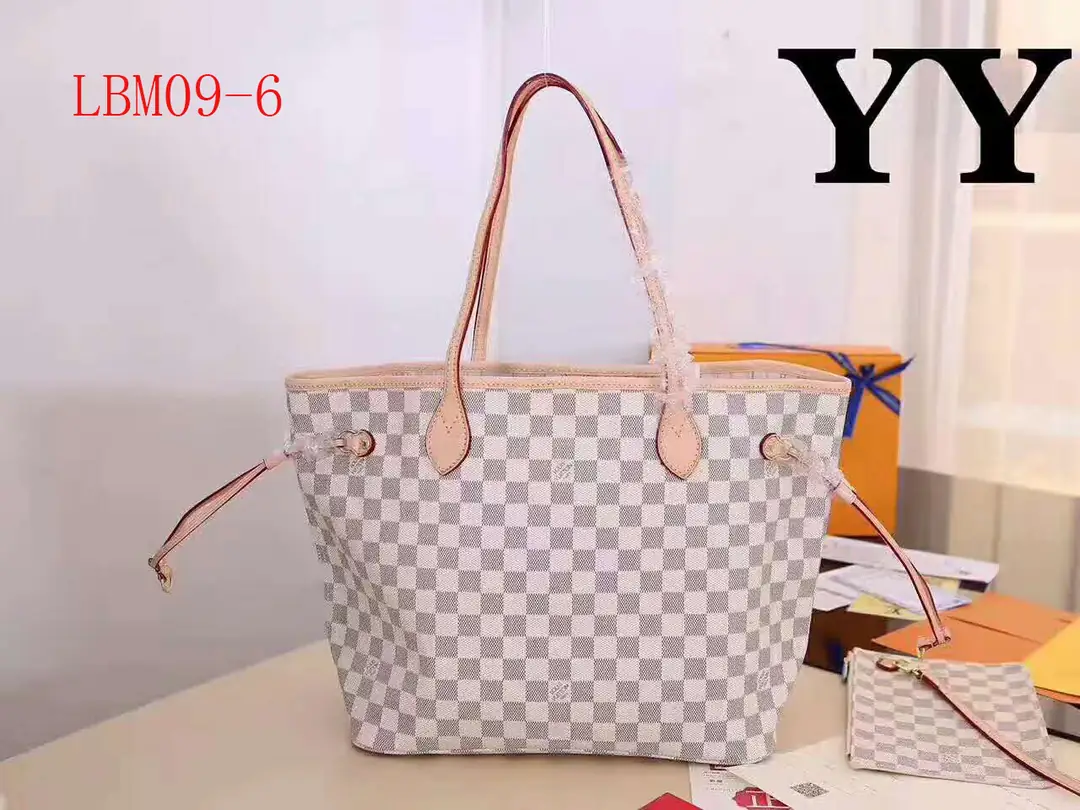 Kng83   Louis Vuitton 220🤴🏾  29$ gallery