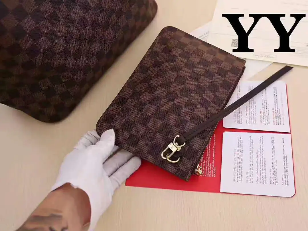 Kng83   Louis Vuitton 220🤴🏾  29$ gallery