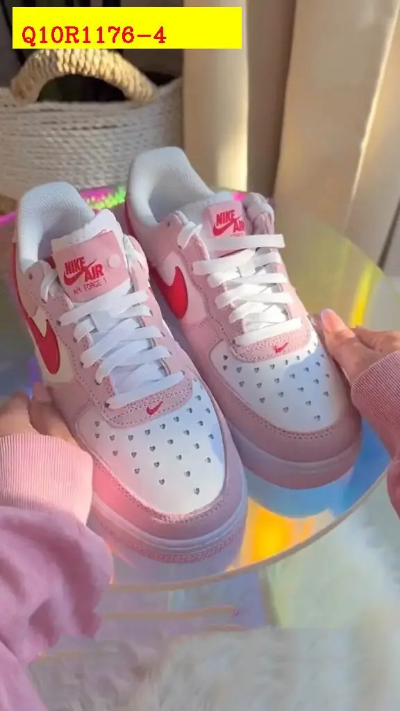 Kng9  NIKE AIR TOP 5A+  305🤴🏾 42$ gallery