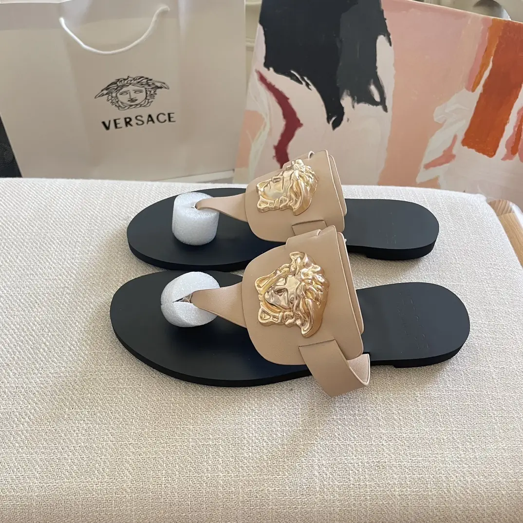 Kng909  Versace TOP 285🤴🏾 39$ gallery