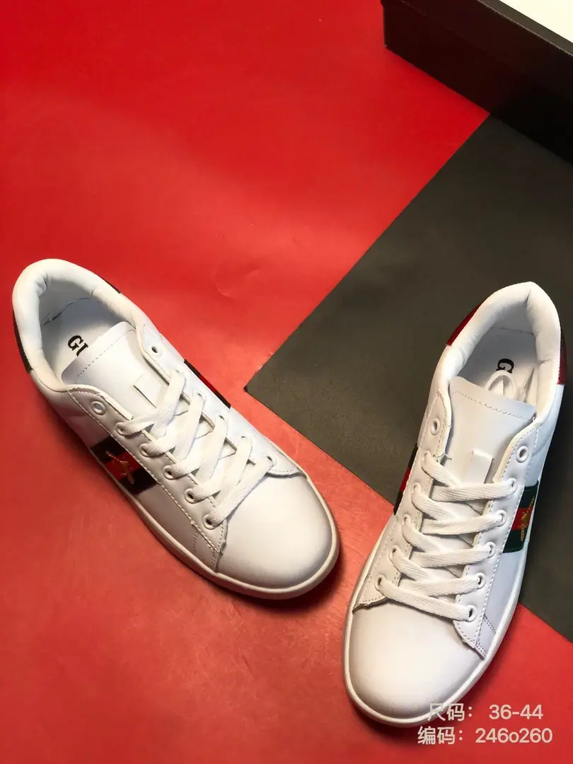 Kng912  Gucci 5A+ BOX 340🤴🏾 48$ gallery