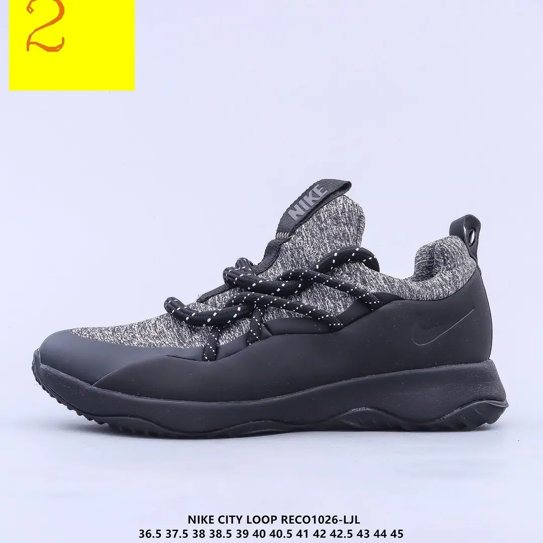 Kng934 Nike W  300🤴🏾 41.5$ gallery