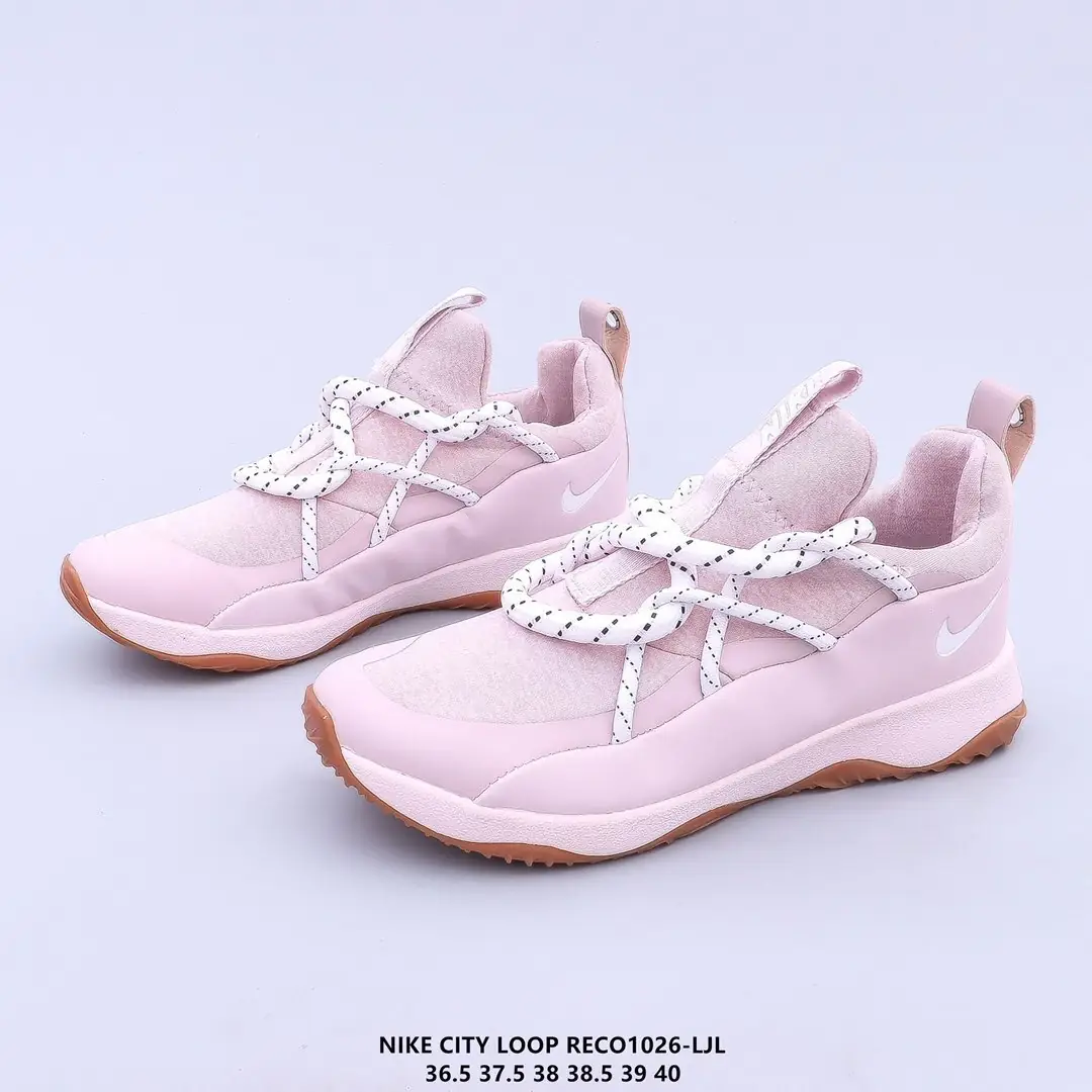 Kng934 Nike W  300🤴🏾 41.5$ gallery