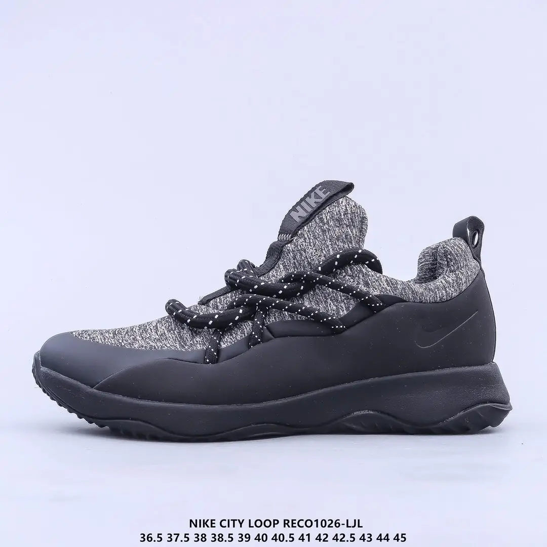 Kng934 Nike W  300🤴🏾 41.5$ gallery