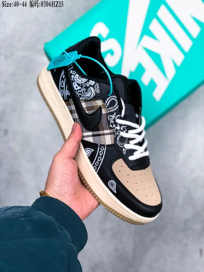 Kng947 NIKE SB DUNK 4A+  310🤴🏾 42$ gallery