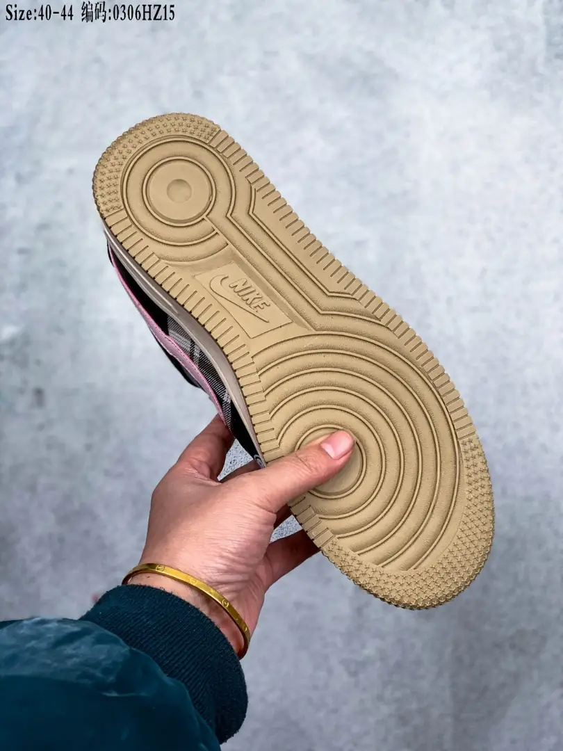 Kng947 NIKE SB DUNK 4A+  310🤴🏾 42$ gallery