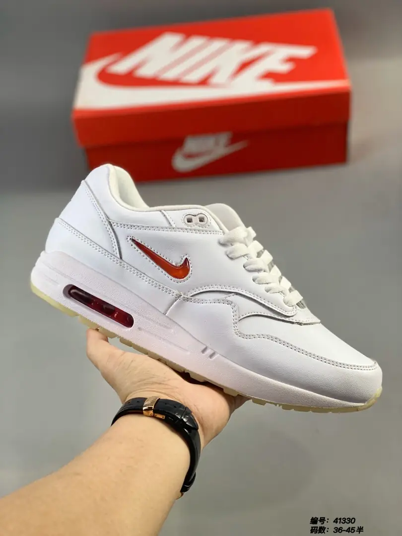 Kng955 Nike Air Max  360🤴🏾 $50 gallery