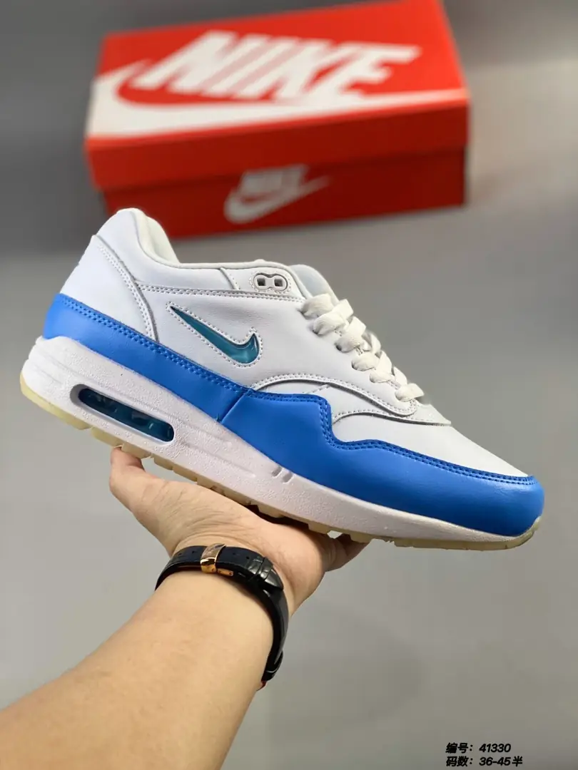 Kng955 Nike Air Max  360🤴🏾 $50 gallery