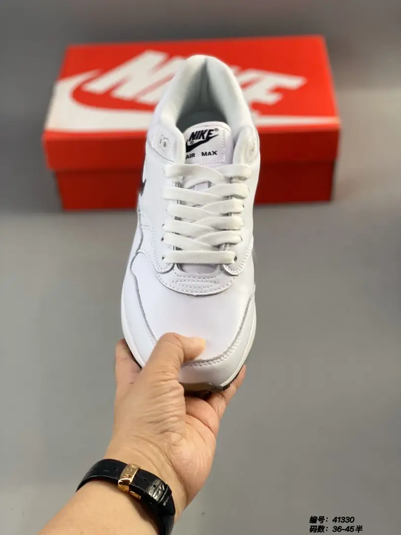 Kng955 Nike Air Max  360🤴🏾 $50 gallery