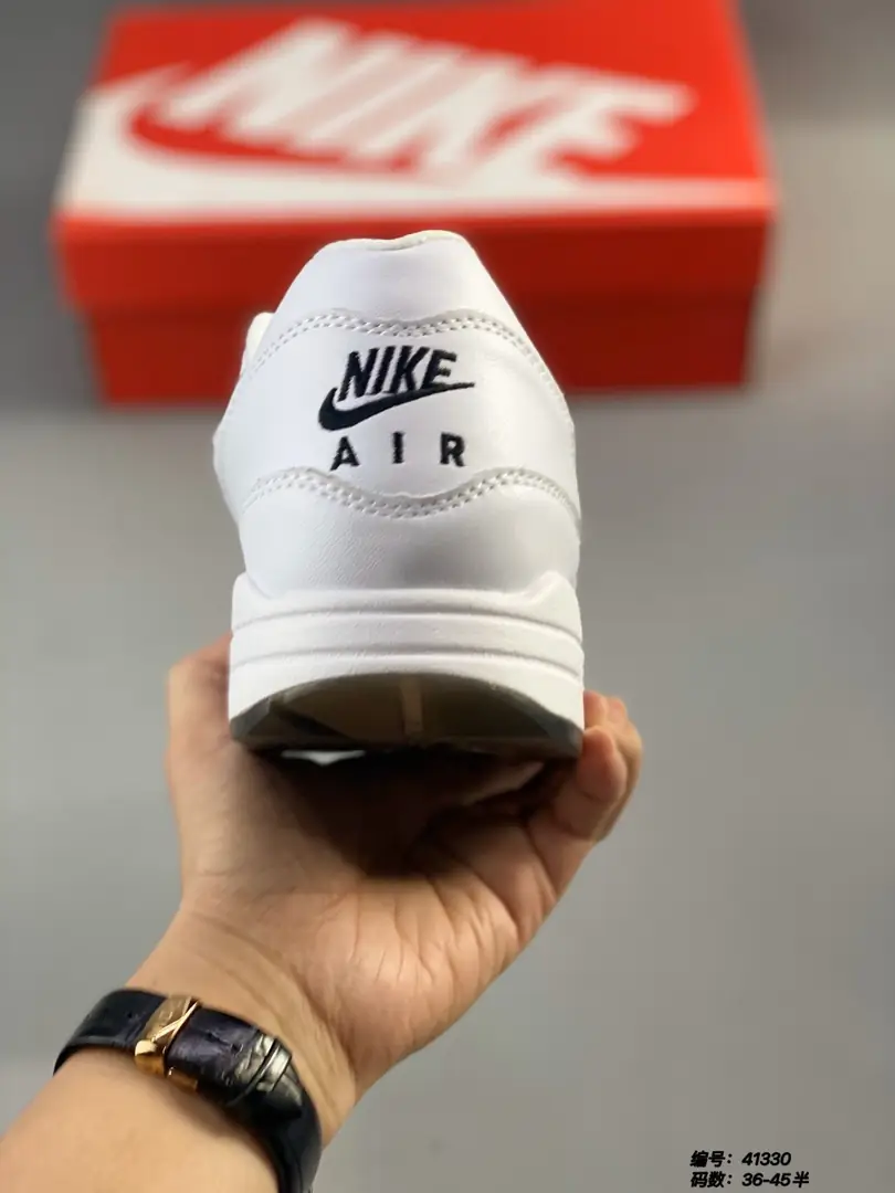 Kng955 Nike Air Max  360🤴🏾 $50 gallery