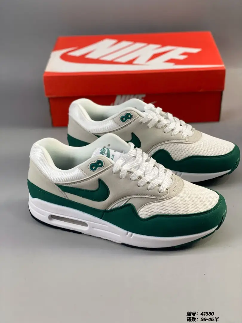 Kng955 Nike Air Max  360🤴🏾 $50 gallery