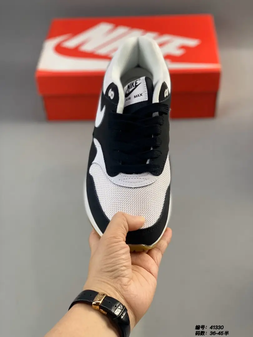 Kng955 Nike Air Max  360🤴🏾 $50 gallery