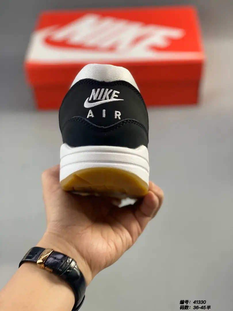 Kng955 Nike Air Max  360🤴🏾 $50 gallery