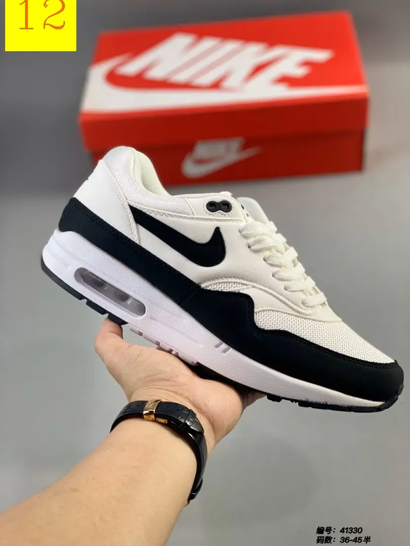 Kng955 Nike Air Max  360🤴🏾 $50 gallery