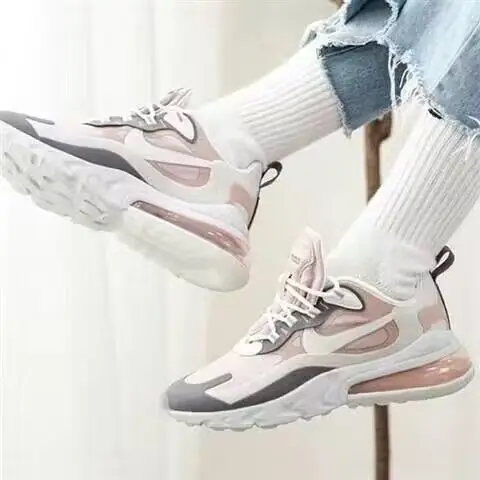 Kng971 NIKE MAX 270  325🤴🏾 45$ gallery