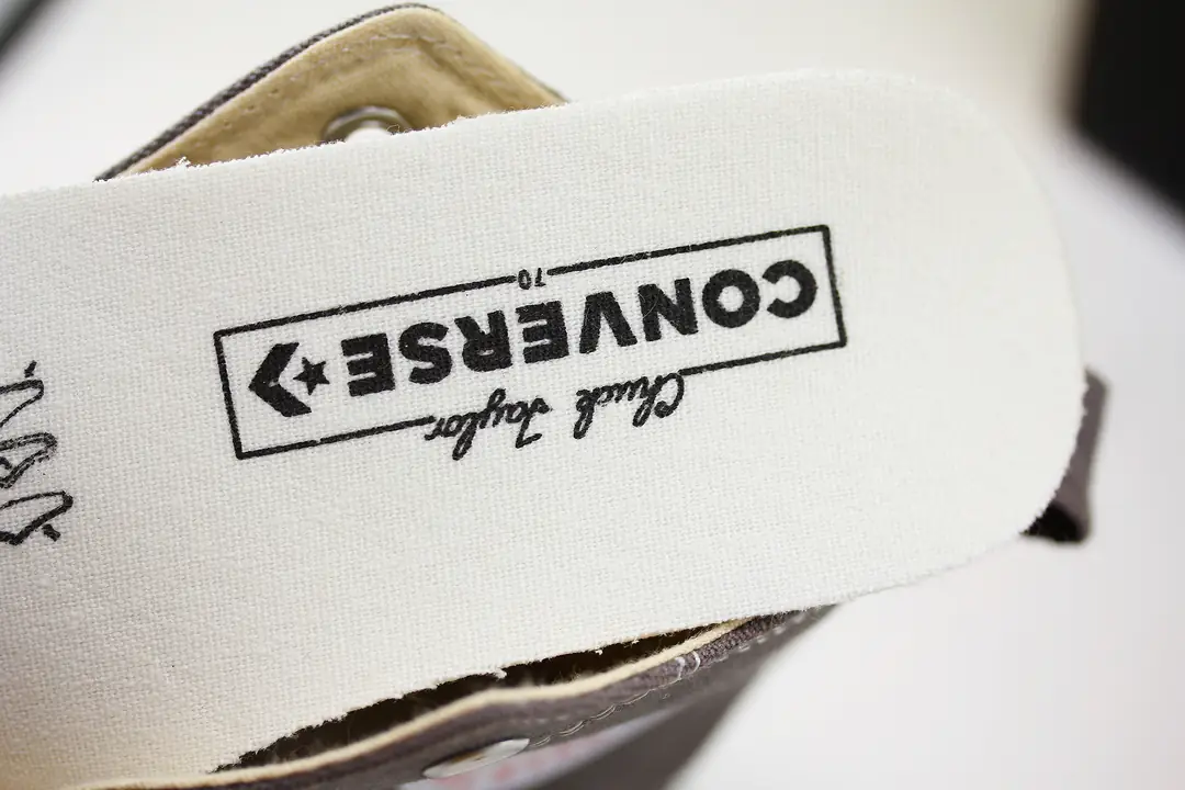 M101 50.03$ J.W. Anderson x Converse chuck Run Star Hike1970s British gallery