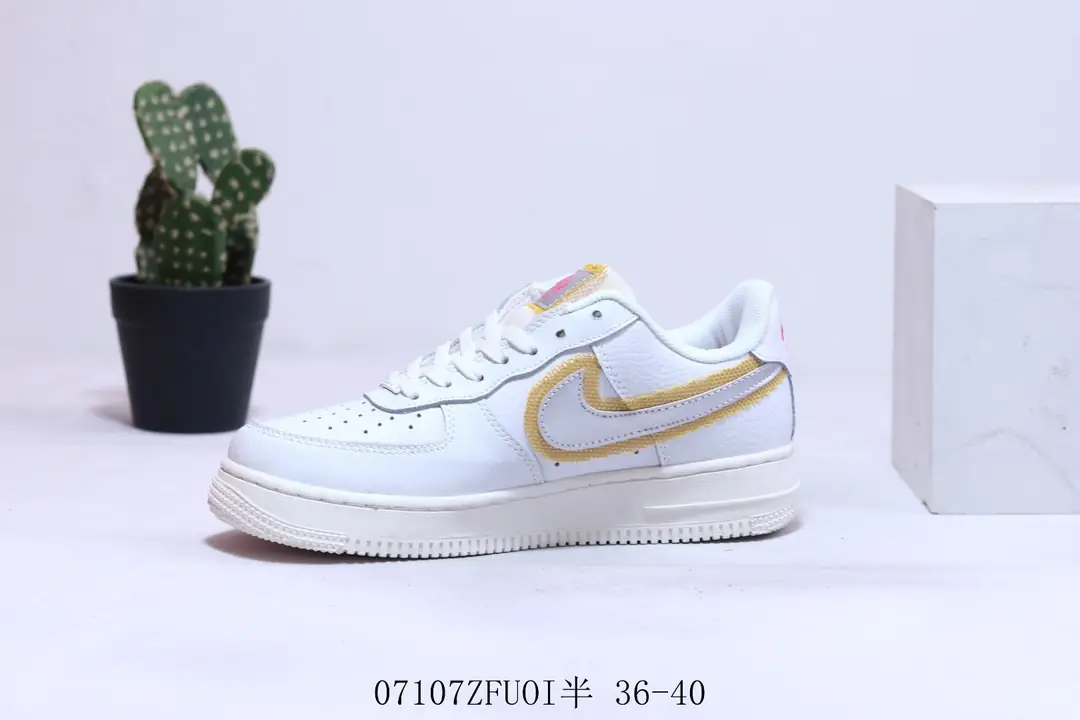 M1022 Nike Air Force 1  $37.64 gallery