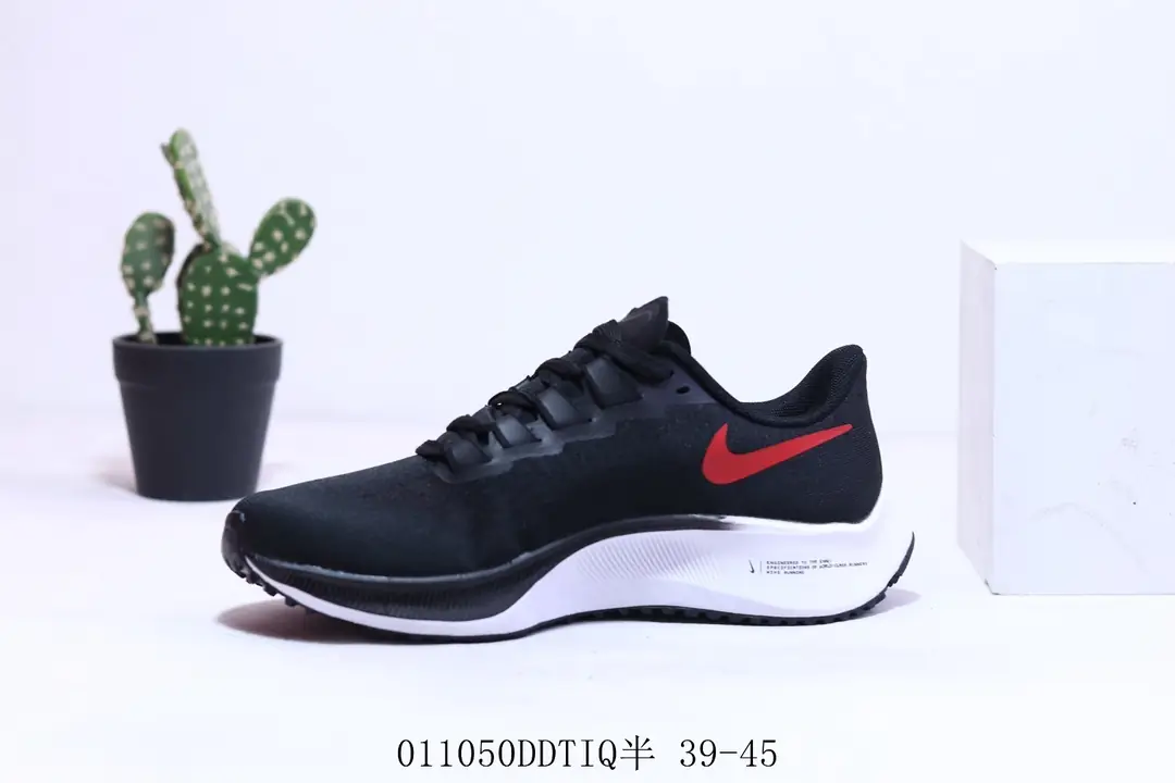 M1034 Nike Air Zoom  42.14$ gallery